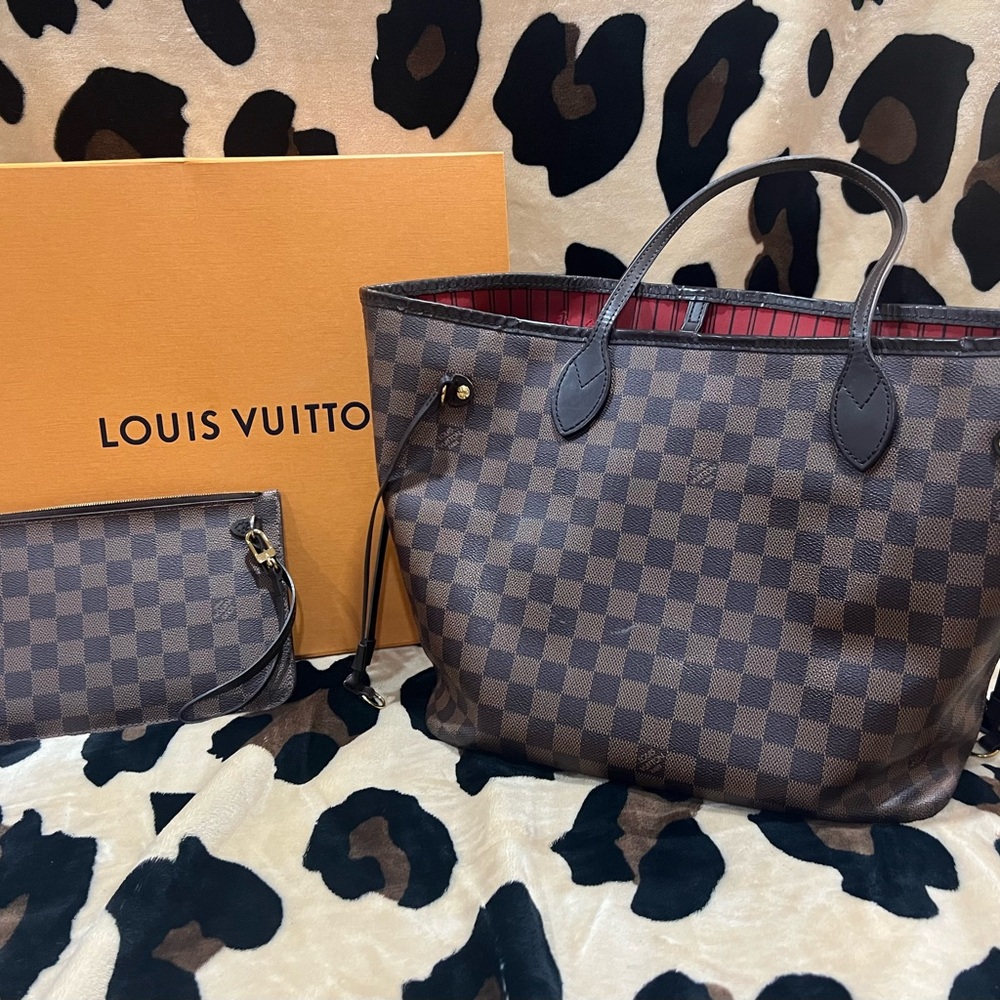 Louis Vuitton Brown Checkered Women's Bag